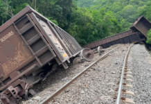 12 Freight Train Gondola Cars Derail in Tecomán, Colima; Here Is How the Railway Accident Happened